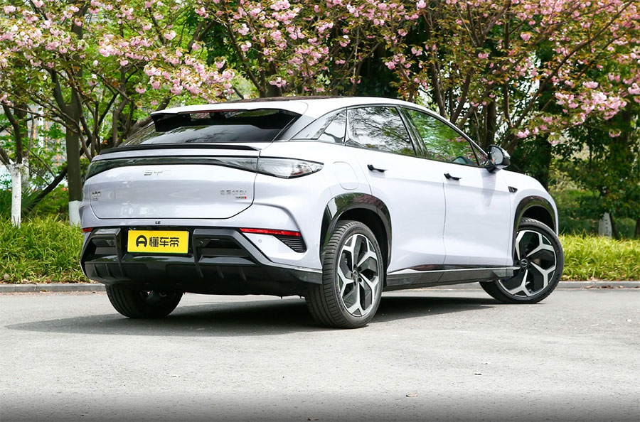 BYD-Sea-Lion-07-EV_7