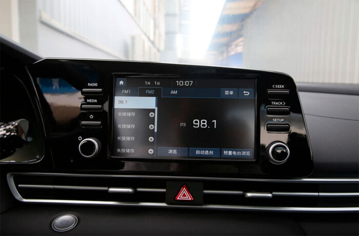  Elantra LUX