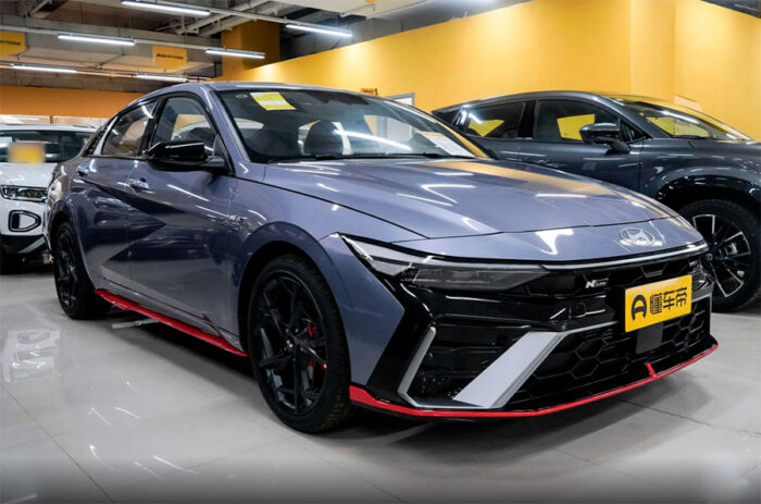  Elantra LUX