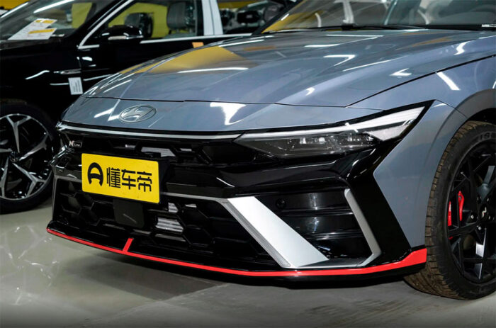  Elantra LUX