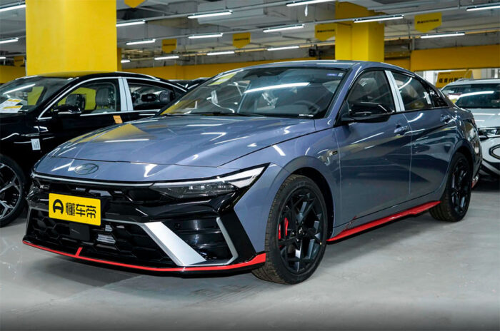 Elantra LUX